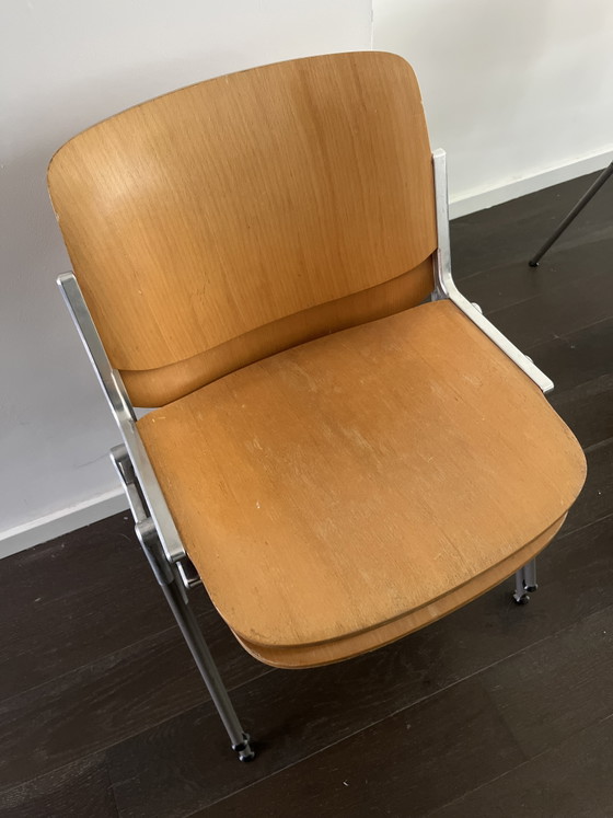Image 1 of Set of 5 stackable Castelli DSC 106 chairs (design Giancarlo Piretti)