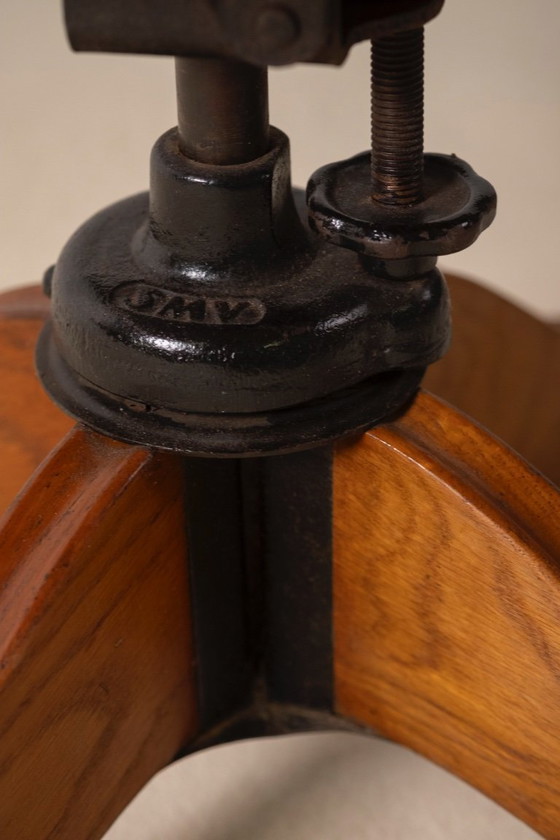 Image 1 of 1930s Swedish Oak Swivel Office Chair by SMV