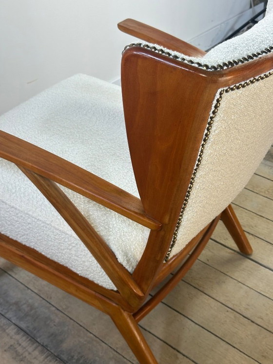 Image 1 of Sillones (par) de madera y tela bouclé, década de 1950.