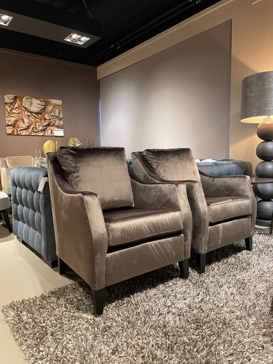 Image 1 of Via Poltrona