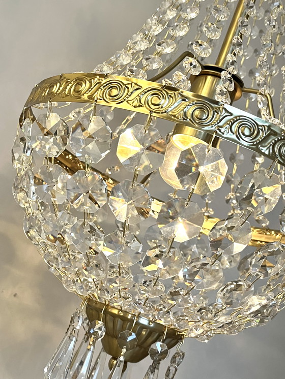 Image 1 of Lustre à 3 sacs en cristal et cadre doré