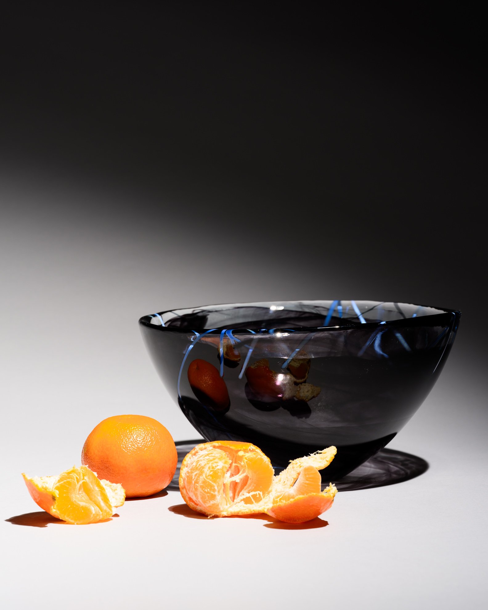 Kosta Boda Anna Ehrner “Contrast” Signed Bowl Handblown Art Glass