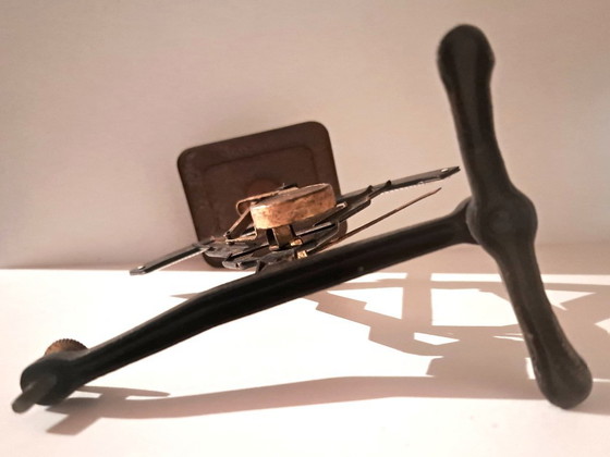 Buchstabenmaßstab, Marke JMAZ, DRGM, 22 x 17 cm – Dekorative Objekte, Metal, Brass (photo 3 of 5)