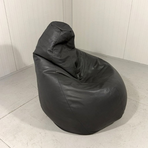 Pouf en cuir Zanotta Sacco grand modèle, années 1980