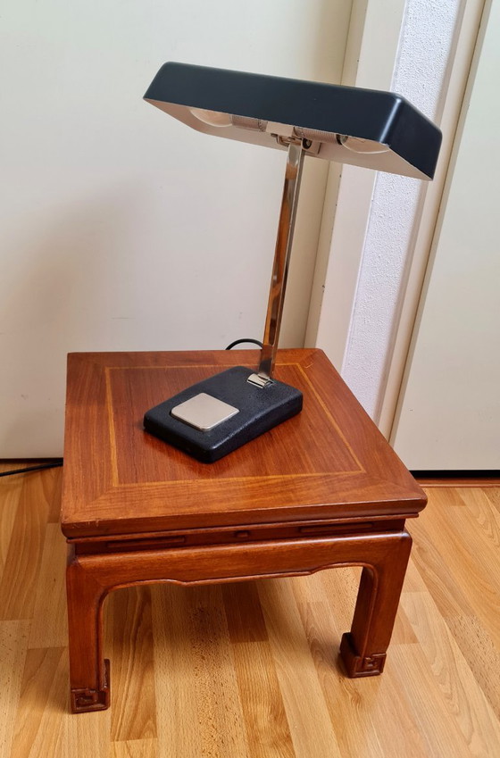 Image 1 of Lampe de table de notaire Egon Hillebrand Modèle 7383