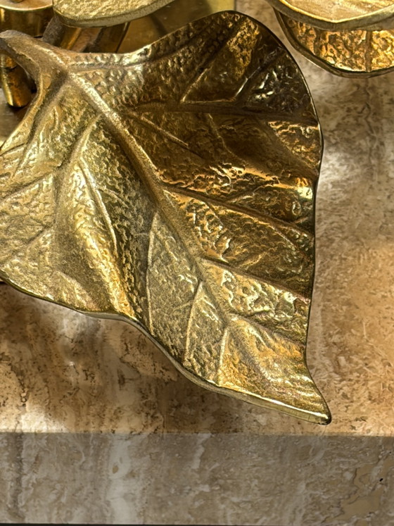 Image 1 of Lámpara de nenúfar en latón y travertino, diseñada por Maison Charles.