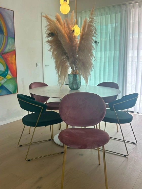 Image 1 of Set mit 6 Designer-Esszimmerstühlen
