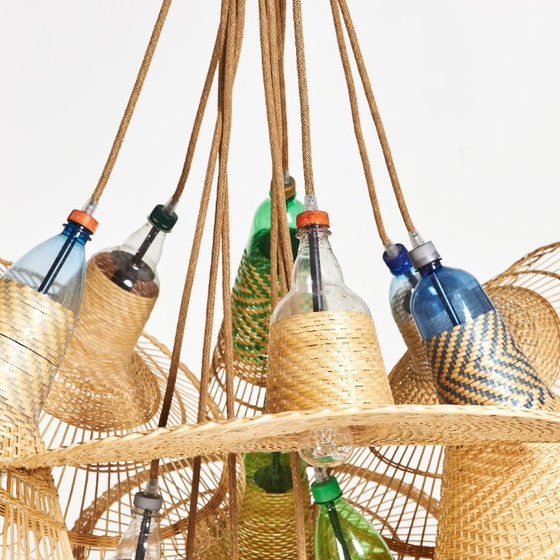 Lustre, Design Álvaro Catalán de Ocón – ACdO, Plastic, Metal (photo 4 of 9)