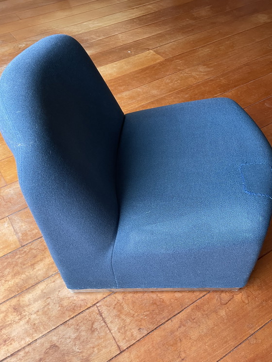 Image 1 of 2 Artifort Alky fauteuils