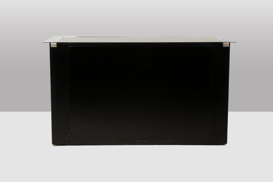 Image 1 of Sergio Mazza, für Cinova. Kommode aus schwarz lackiertem Holz. Um 1970.