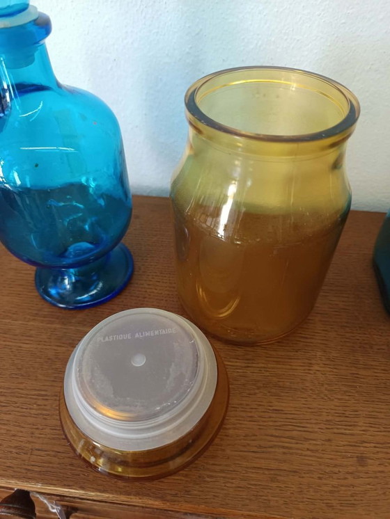 Image 1 of 6 barattoli vintage in vetro colorato