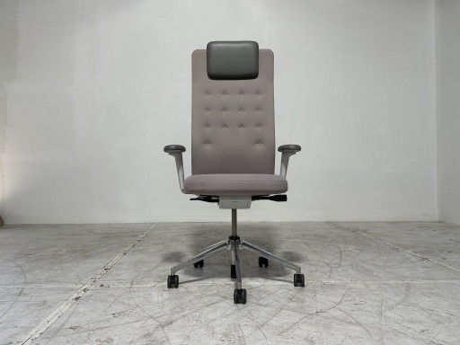 Vitra ID Trim L Directiestoel - Antonio Citterio - Nieuwstaat - Hoofdsteun & Aluminium – bureaustoelen (photo 2 of 7)