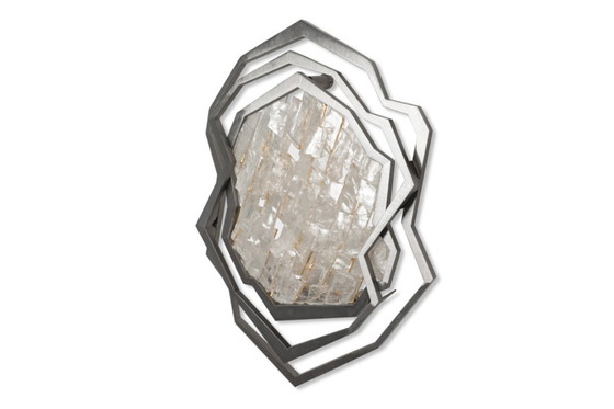 Image 1 of Coppia di applique in metallo spazzolato e cristallo di rocca. Stile contemporaneo.