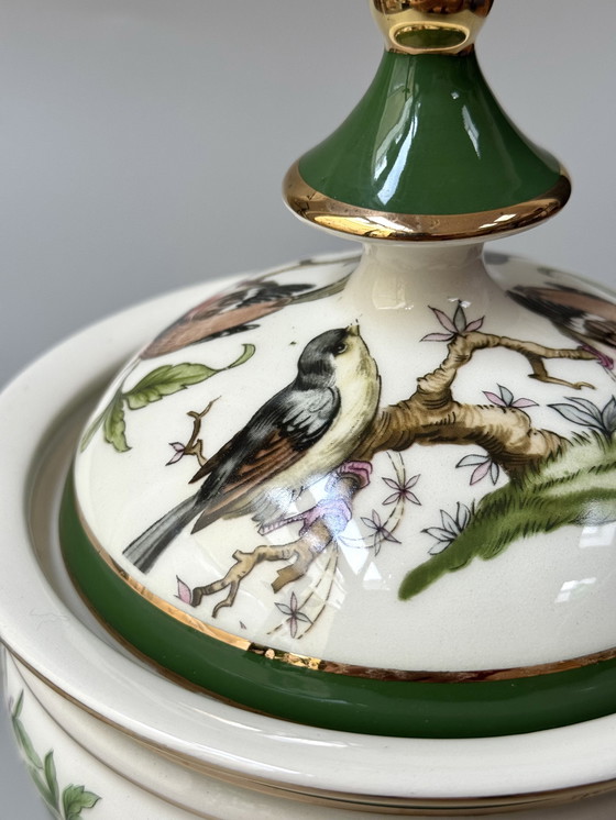 Image 1 of Fiorentine Italienische Porzellan Bonbonniere, handdekoriert, Vögel und Goldakzente