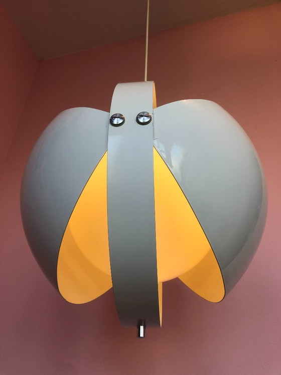 Image 1 of Lámpara colgante Eclipse, un diseño emblemático de Dijkstra.