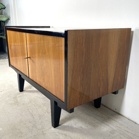 Image 1 of Vintage audiomeubel, notenhout hoogglans 