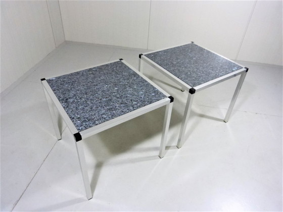 Image 1 of 2 mesas auxiliares de granito, años 70 y 80