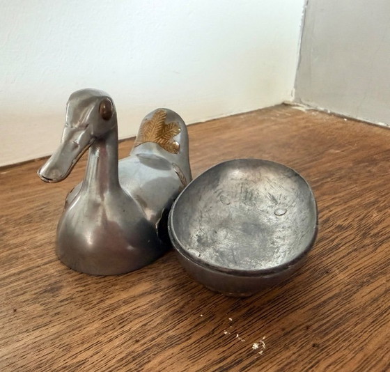 Image 1 of Tres preciosos patos de peltre de la década de 1970 procedentes de Hong Kong.