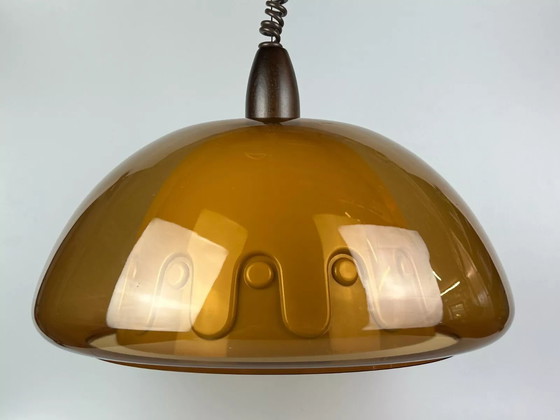 Image 1 of Lampada da soffitto anni '60 e '70, lampada a sospensione, acrilico, plastica, metallo, design spaziale