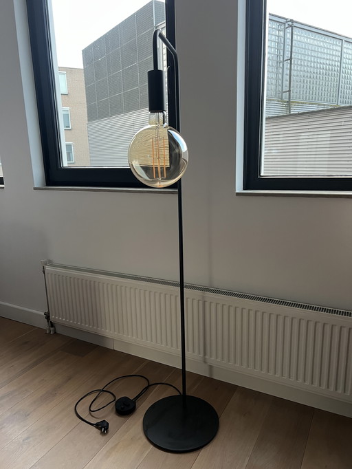 Floor lamp from Ztahl with dimmer