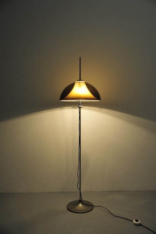 Lampada da terra regolabile attribuita a Gepo (anni '70) – vloerlampen, Plastic