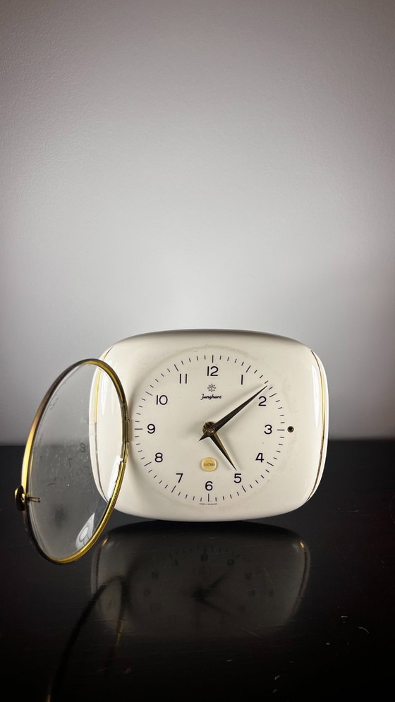 Image 1 of Orologio da cucina vintage in ceramica Junghans – Modello 714/19/52 | Moderno di metà secolo tedesco