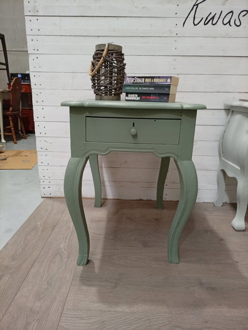 Vintage tafeltje met lade