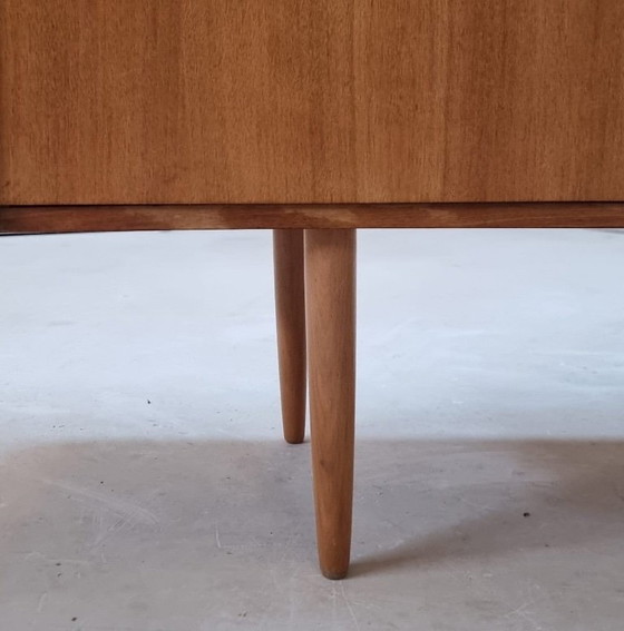 Mid Century Midboard – Vitrinas, Wood (photo 18 of 21)