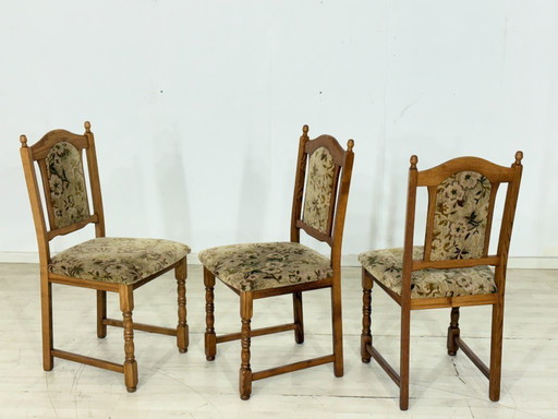Set of 3 vintage chairs / dining room chairs / kitchen chairs