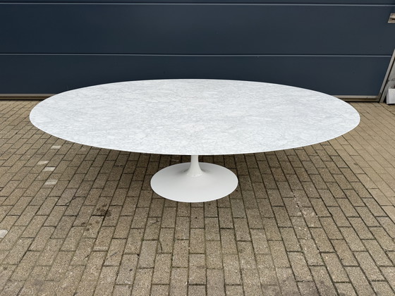 Image 1 of Original oval Knoll Tulip dining table (244cm) Carrara marble