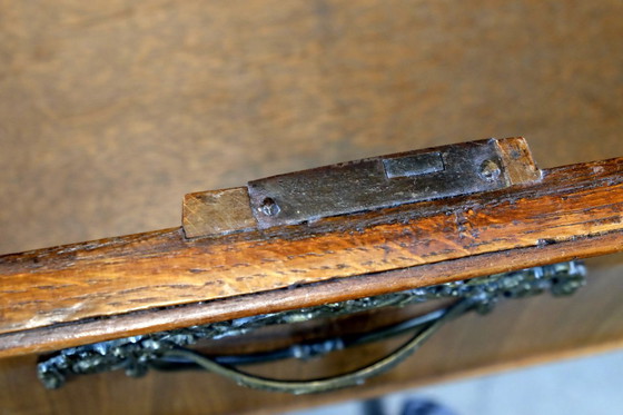 Image 1 of Cabinet de style Louis XV, milieu du XVIIIe siècle.