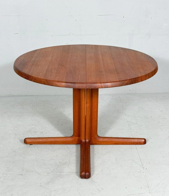 Image 1 of Uitschuifbare eettafel/tafel uit het midden van de 20e eeuw, gemaakt van teakhout door C J Rosengaarden, Denemarken, jaren 60.