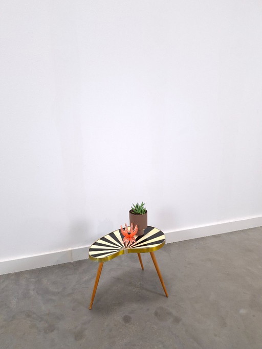 Table Noire et Blanche en Forme de Rein des Années 50, Table à Plantes – bijzettafels, Wood, Plastic