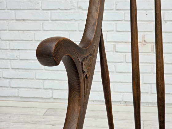 Image 1 of Deense fauteuil met hoge rugleuning, opnieuw bekleed, meubels koeienhuid, eiken.