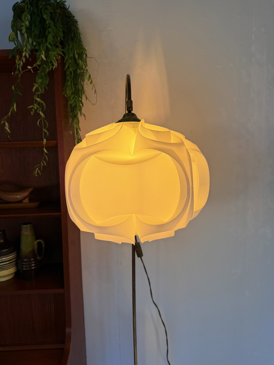 Image 1 of Lampada da terra vintage danese, Le Klint '70