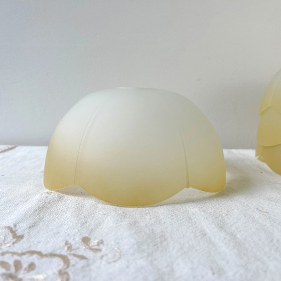 Lampada a Sospensione Plug-in con Paralume in Vetro Smerigliato Ambrato Vintage – Luce Morbida – (photo 9 of 14)