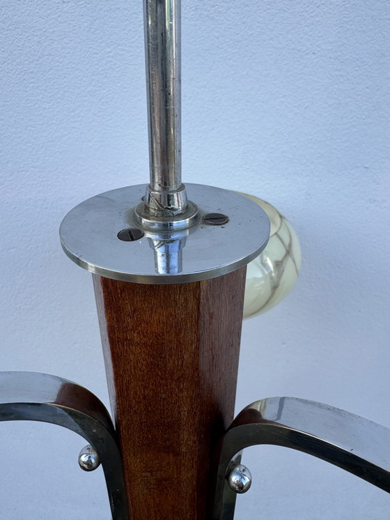 Image 1 of Lampadario Art Déco in cromo e vetro opalino marmorizzato