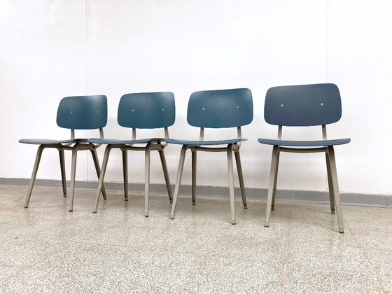 Image 1 of Set of 4 vintage design Revolt chairs Friso Kramer 1960s