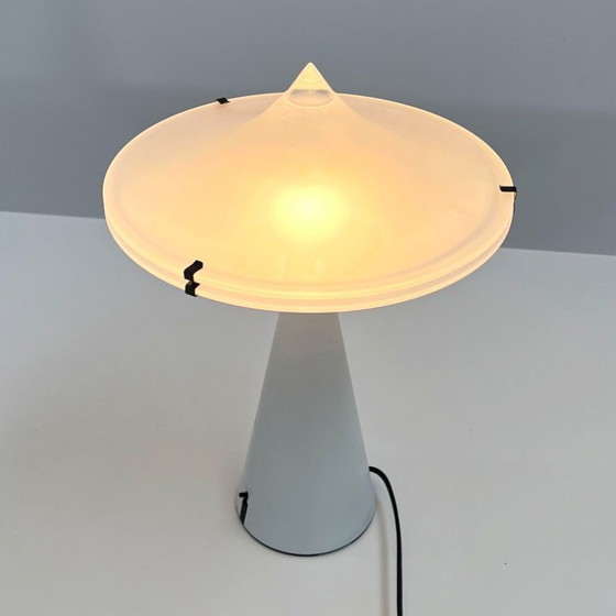 Image 1 of White Alien Table Lamp by Cesaro L. for Tre Ci Luce, 1980s
