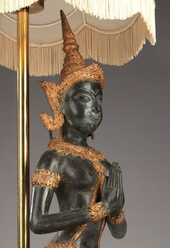 Image 1 of Lampada da tavolo vintage in bronzo Boudha