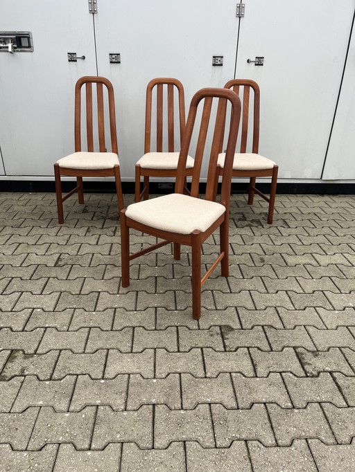 4x chaises de salle à manger danoises en teck massif années 1970