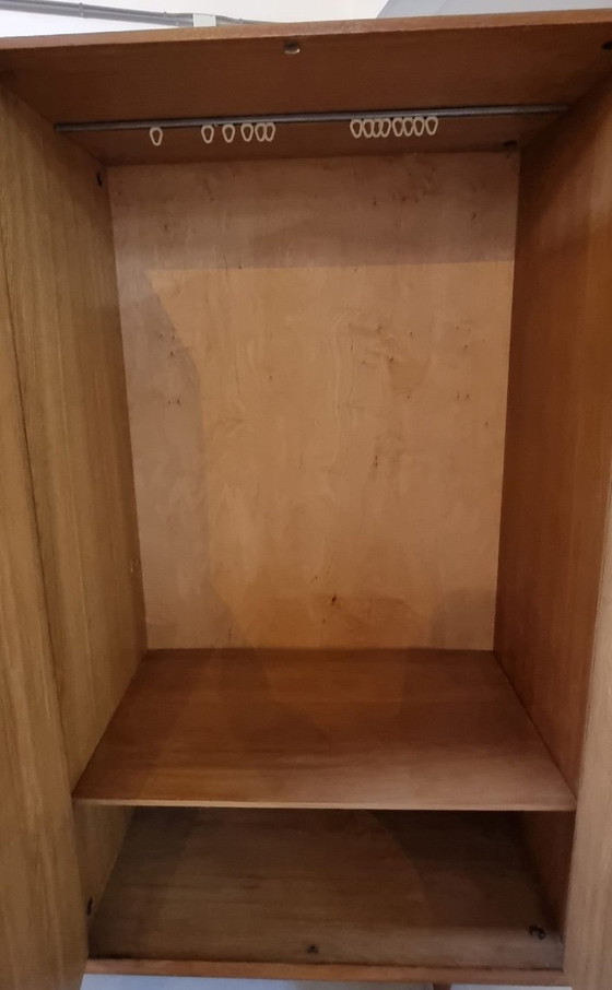 Garde-robe du milieu du siècle – Armoires, Wood (photo 7 of 17)