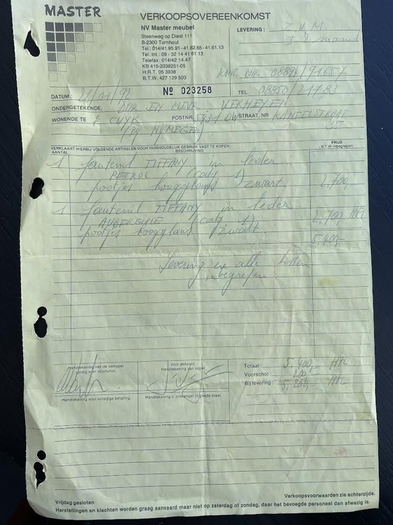 Image 1 of 2 poltrone Tiffany in pelle del marchio Durlet