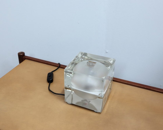 Image 1 of Lampada da tavolo Cubosfera anni '60 di Alessandro Mendini per Fidenza Vetraria