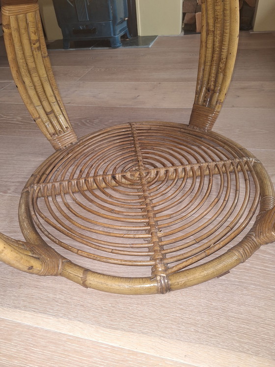Image 1 of Mesa de centro única de ratán y bambú de la década de 1950