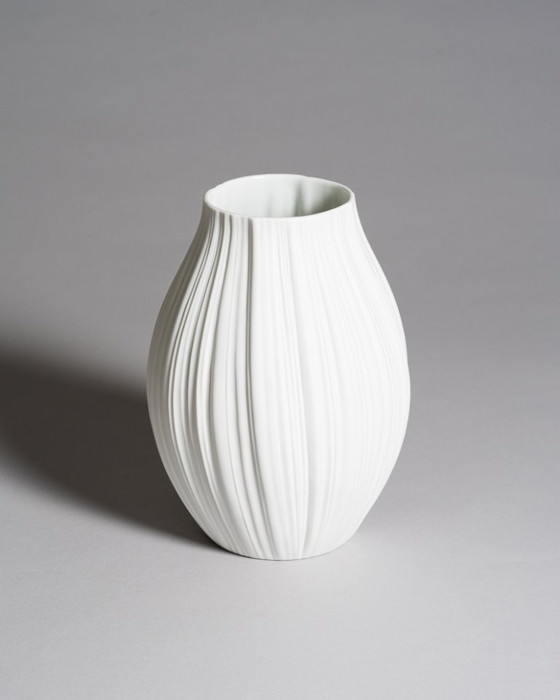 Image 1 of Martin Freyer para Rosenthal "Plissée" Bisque Porcelain Vase Duo, Alemania 1968