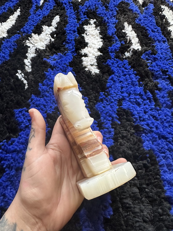 Image 1 of Cavalieri d'epoca in onice intagliati a mano