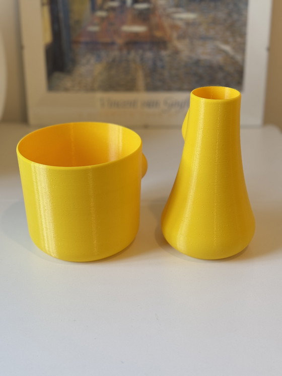 Image 1 of Set gele boobie vaas & bloempot – 3D geprint design 