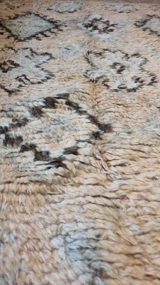 Image 1 of Beige Vintage Berber carpet, Moroccan rug 154x270 cm