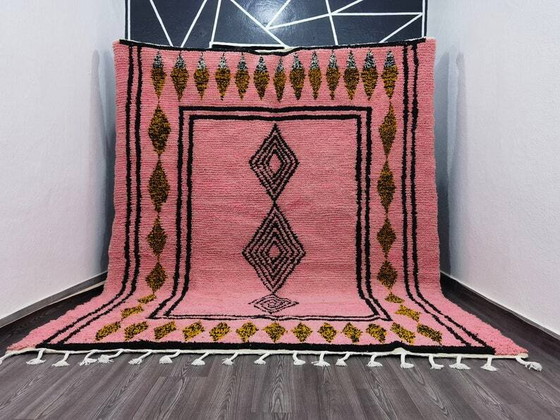 Handgefertigter Berber-Teppich in Rosa 250cmx150cm – Teppiche & Läufer, Wool (photo 10 of 10)